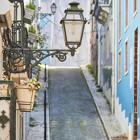 Renovated And Spacious Duplex With Patio, By Timecooler *