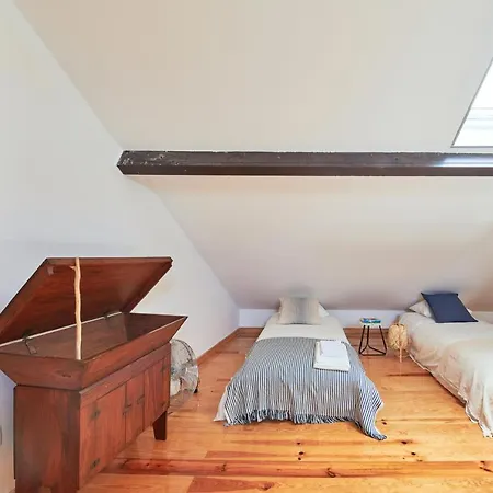 Apartamento Renovated And Spacious Duplex With Patio, By Timecooler *