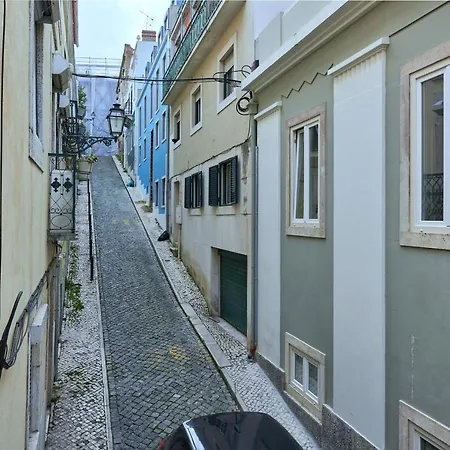 Renovated And Spacious Duplex With Patio, By Timecooler