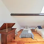 Apartament Renovated And Spacious Duplex With Patio, By Timecooler *