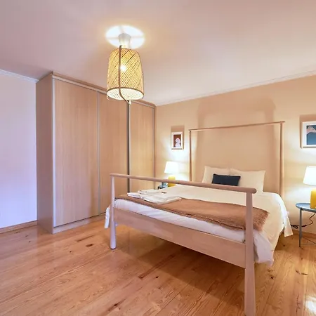 Renovated And Spacious Duplex With Patio, By Timecooler Apartmán Lisboa