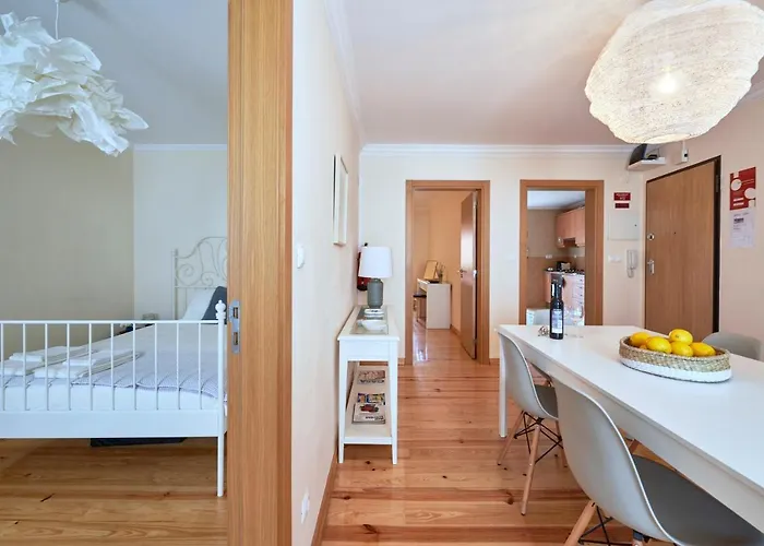 Renovated And Spacious Duplex With Patio, By Timecooler Apartamento Lisboa