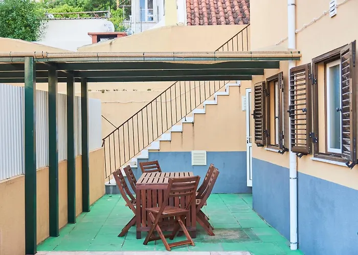 Apartamento Renovated And Spacious Duplex With Patio, By Timecooler *