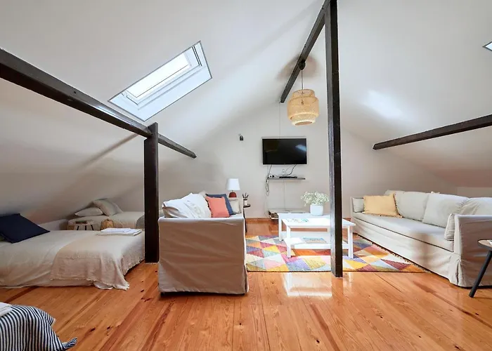 Apartamento Renovated And Spacious Duplex With Patio, By Timecooler