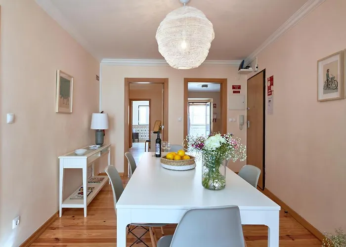 Apartamento Renovated And Spacious Duplex With Patio, By Timecooler *