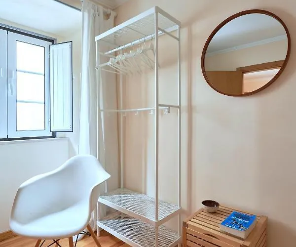 Apartmán Renovated And Spacious Duplex With Patio, By Timecooler *