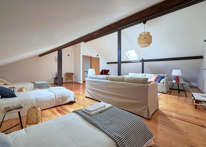 Renovated And Spacious Duplex With Patio, By Timecooler Apartmán Lisboa